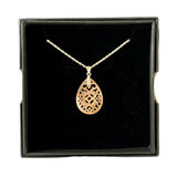 Pendentif  " nacre sculpté  "