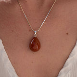 Pendentif en jaspe rouge